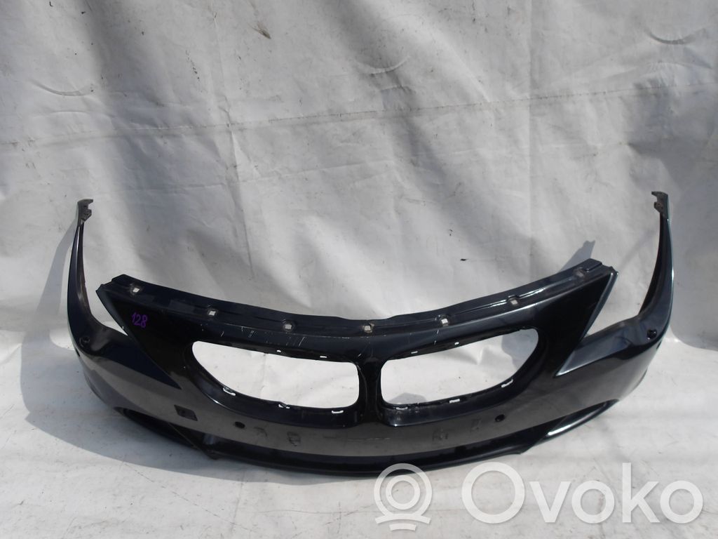 BMW 6 E63 E64 Zderzak tylny 