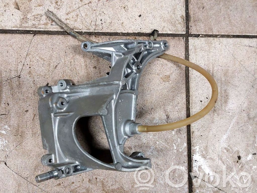 Citroen C4 II Picasso Fuel filter bracket/mount holder 
