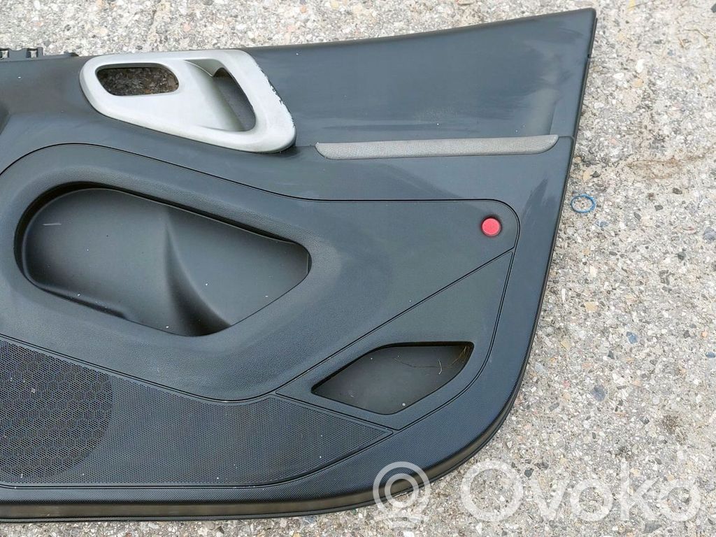 Citroen Berlingo Apmušimas priekinių durų (obšifke) 