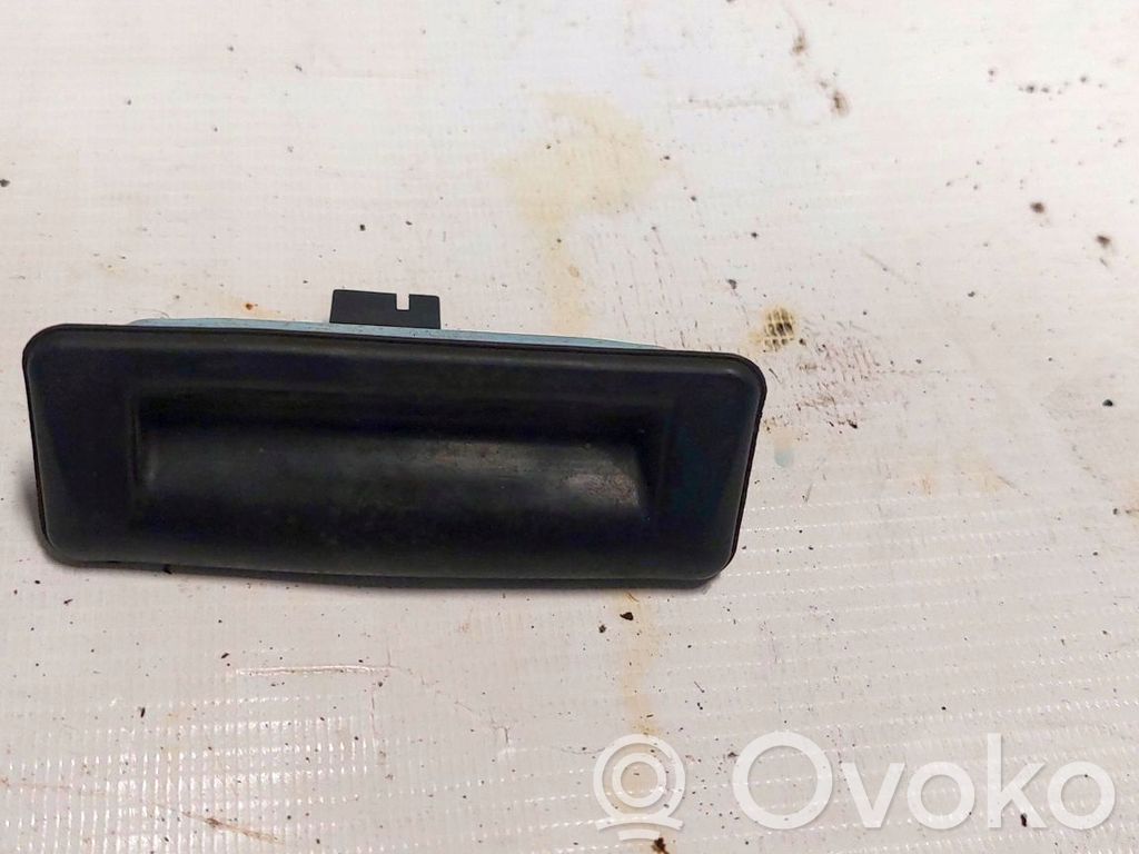 Audi A1 Tailgate opening switch 