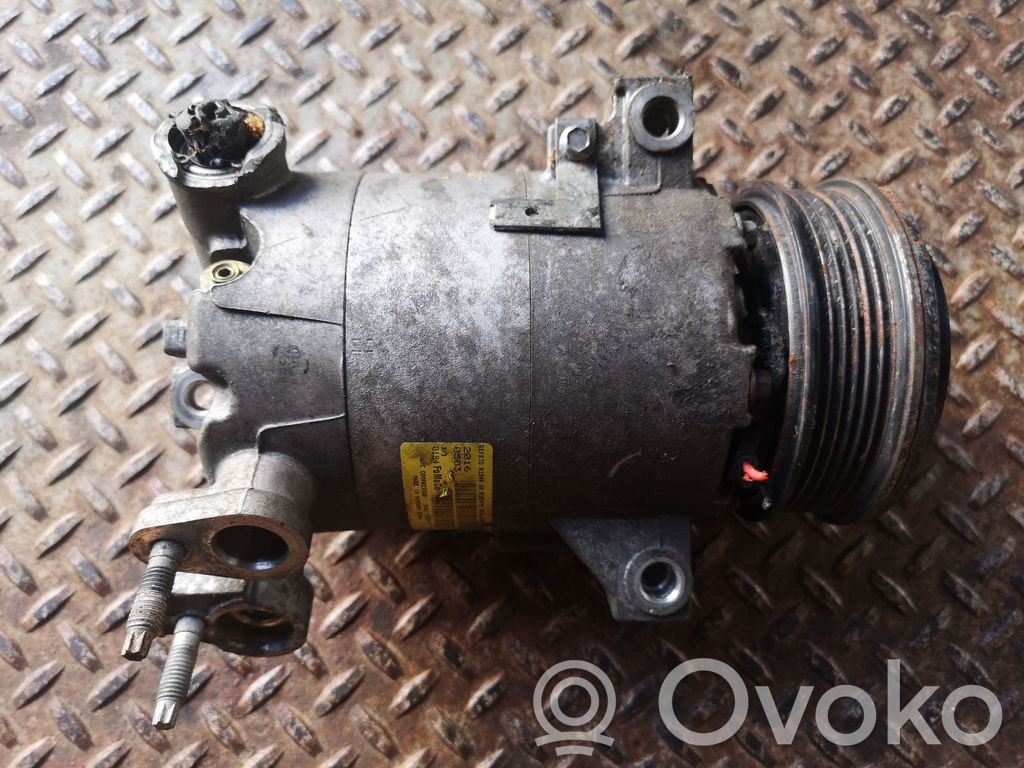 Ford Focus Air conditioning (A/C) compressor (pump) 
