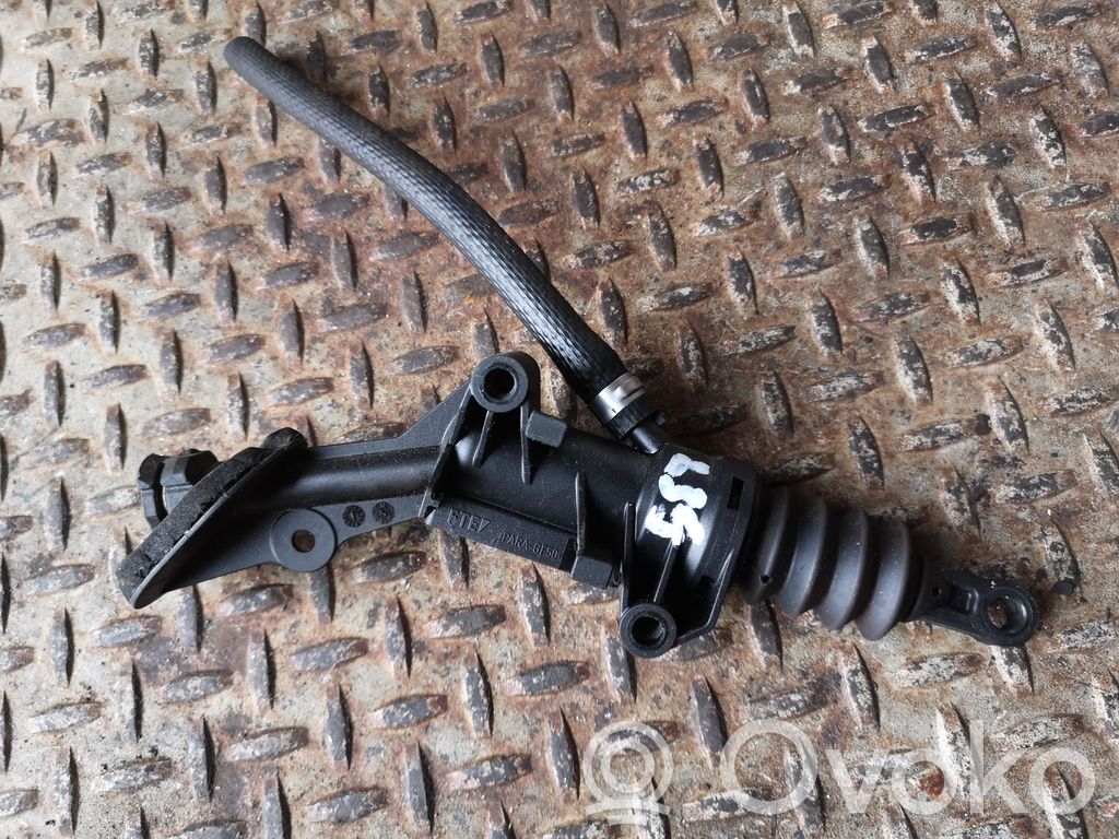 Kytkimen pääsylinteri   BK217A543CC