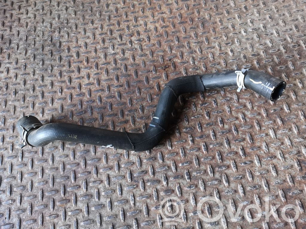 Engine coolant pipe/hose   8V618260KD