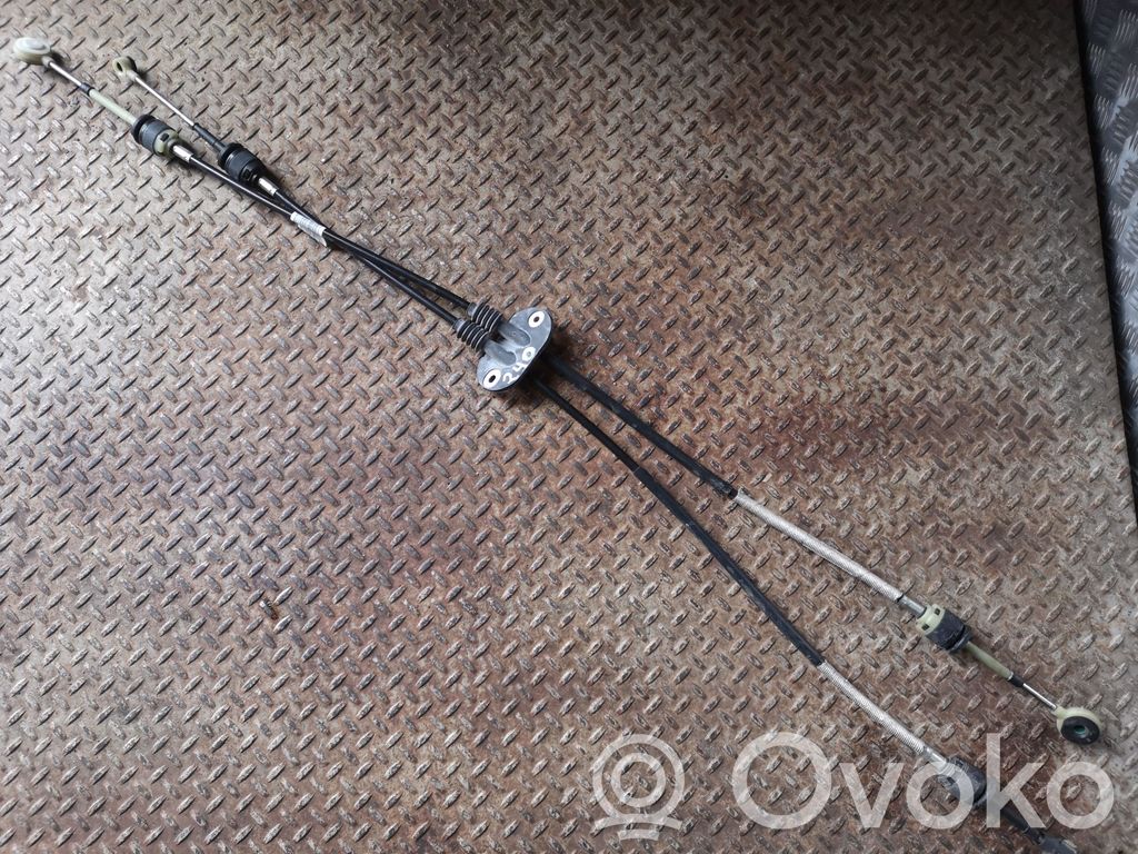 Ford Focus Gear shift cable linkage 