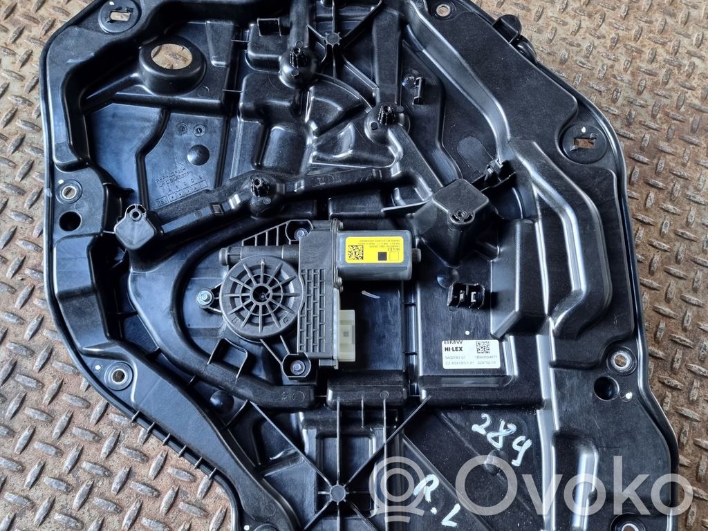 BMW 1 F40 Rear door window regulator with motor 