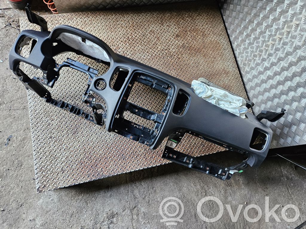 Dodge Durango III Panelė 