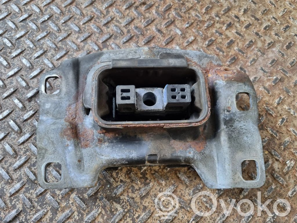 Ford Focus Gearbox mount 