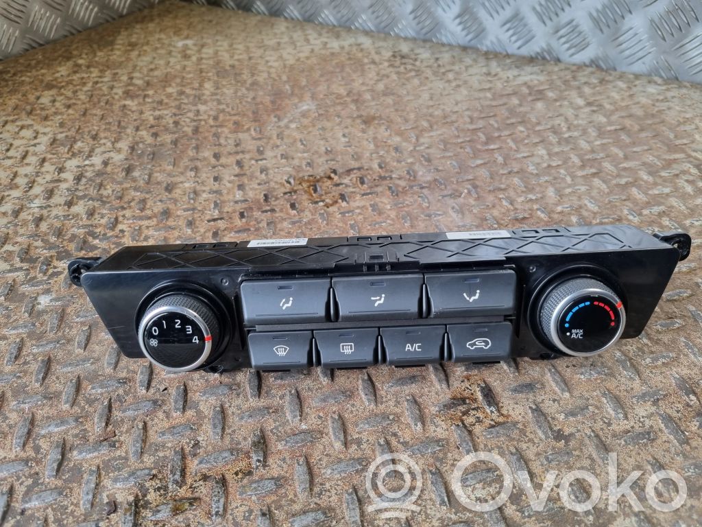 KIA Sportage Climate control unit 