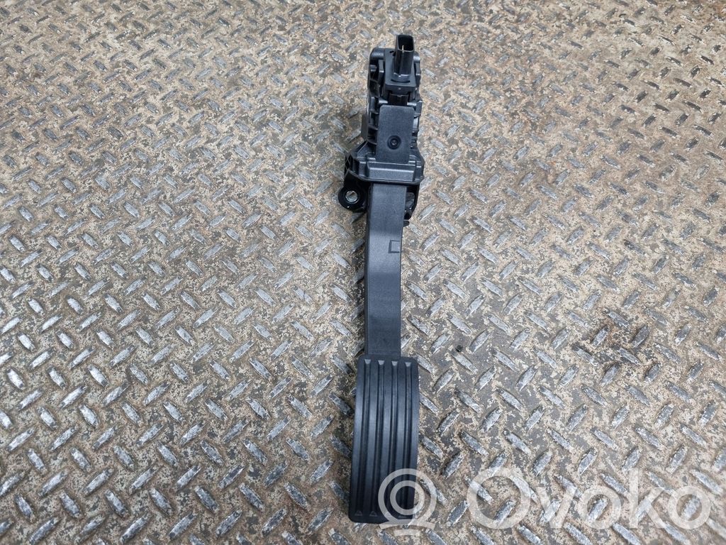 Volvo XC40 Pedal del acelerador 