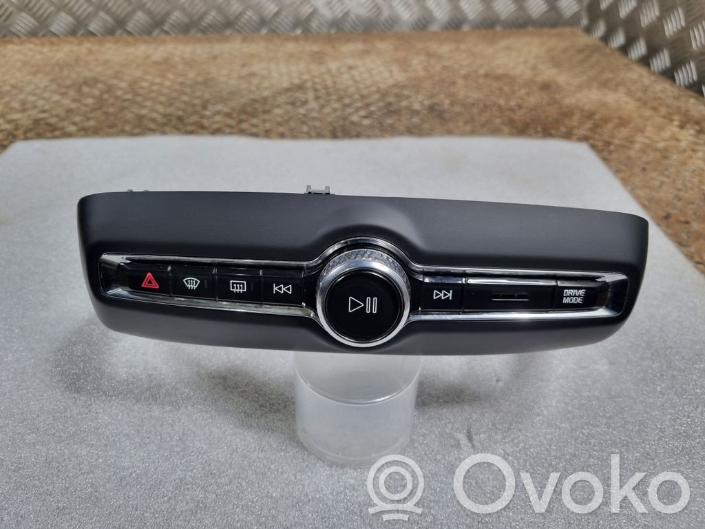 Volvo XC40 Multimedijos kontroleris 