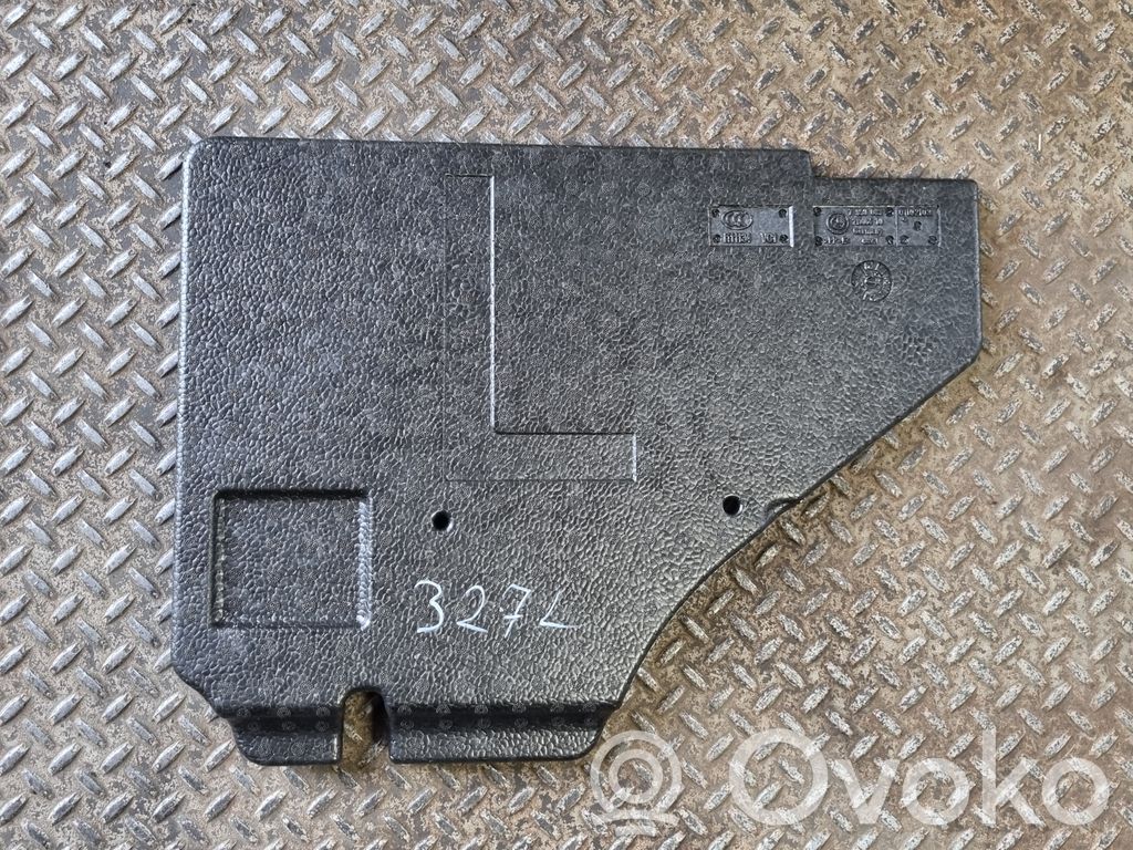 BMW 2 F44 Kita salono detalė 