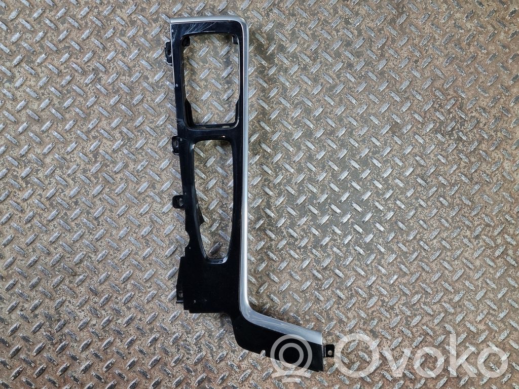 Volvo XC60 Gear shifter surround trim plastic 