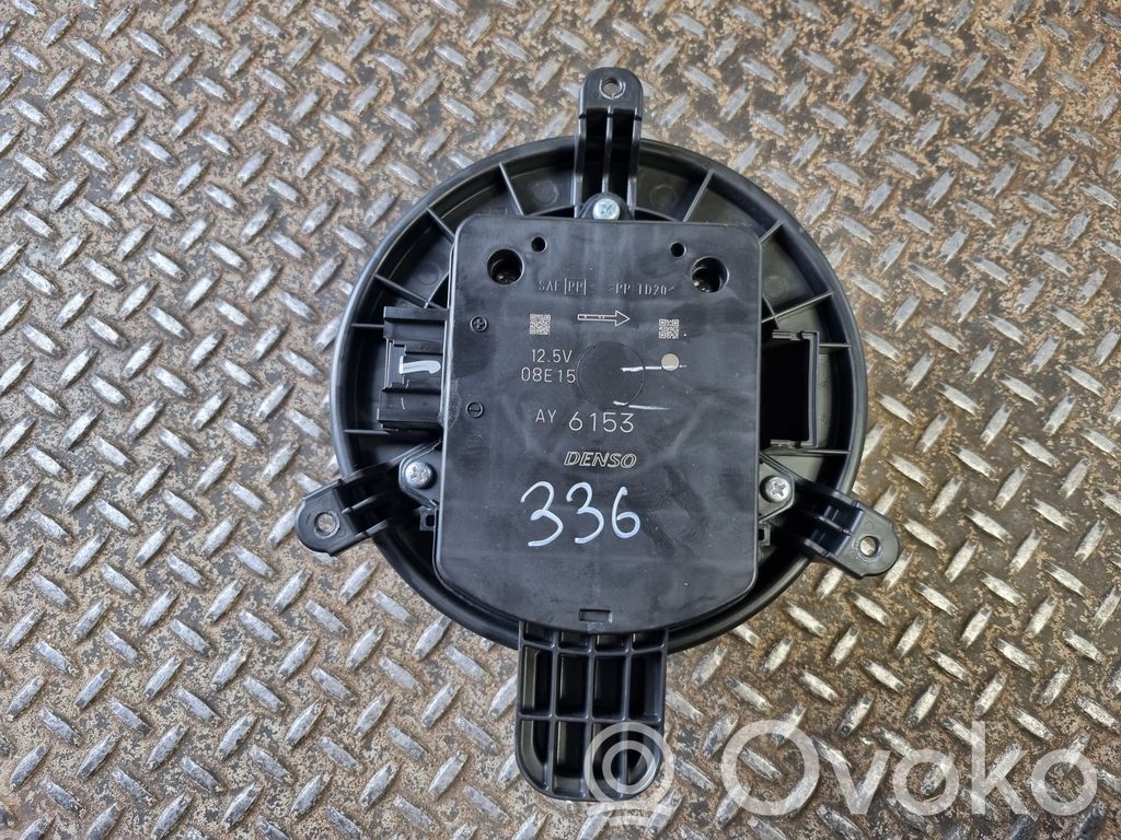 Ram 1500 DT Mazā radiatora ventilators 