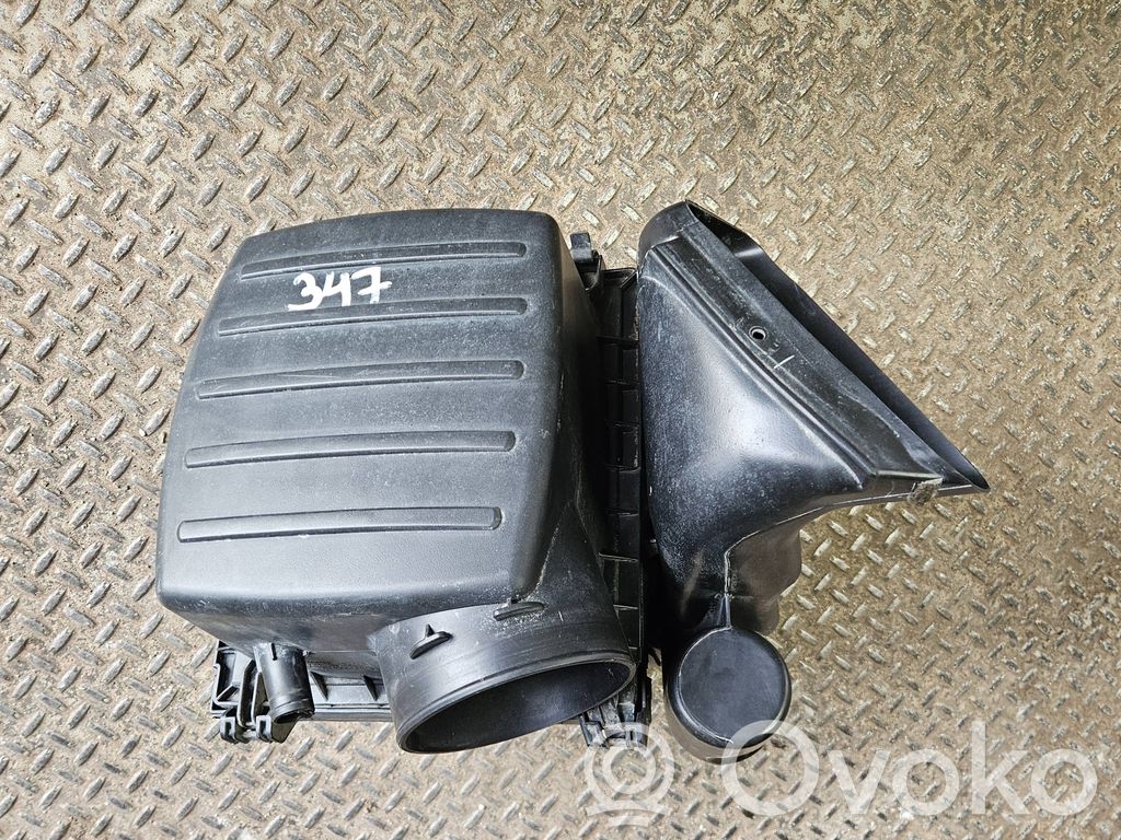 Jeep Grand Cherokee Air filter box 