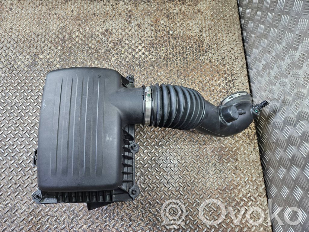 Ram 1500 DT Air filter box 