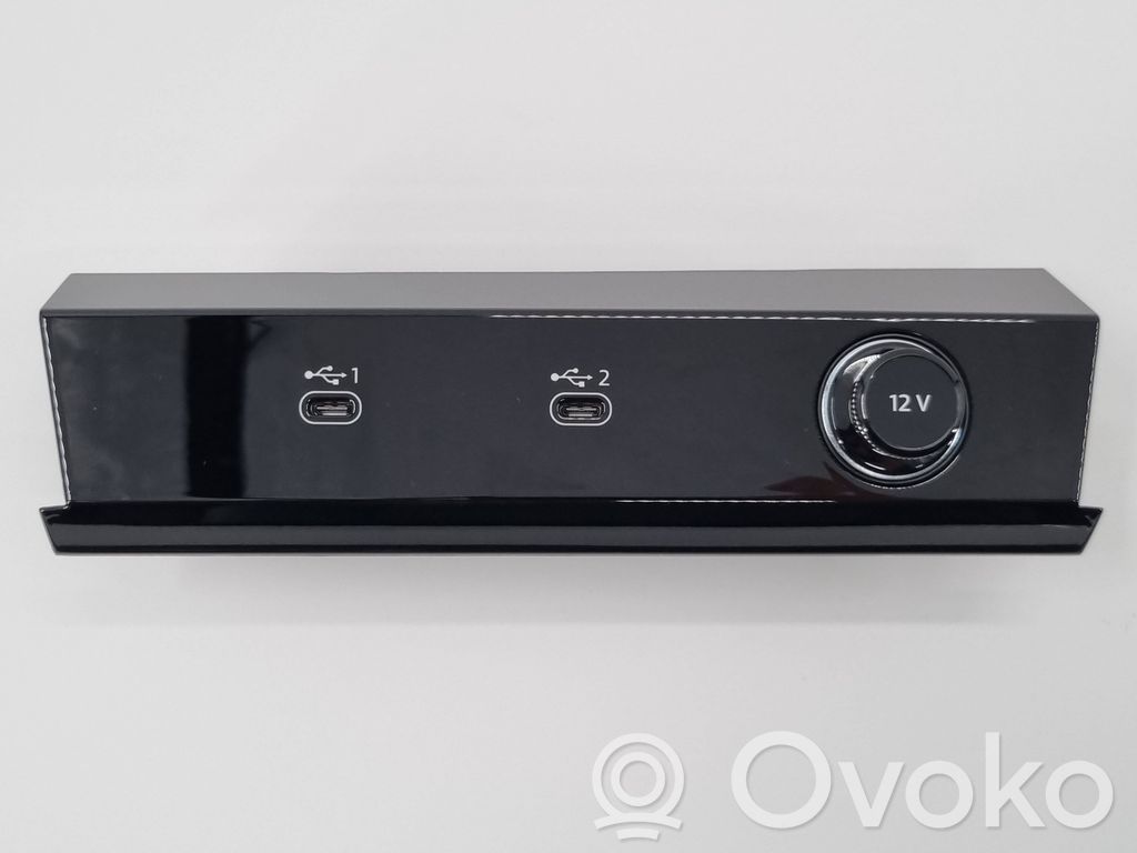 Audi A5 USB savienotājs 