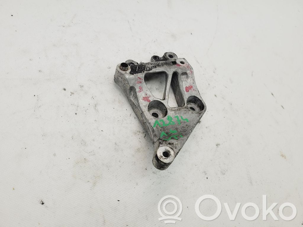 Peugeot Partner Other engine bay part 