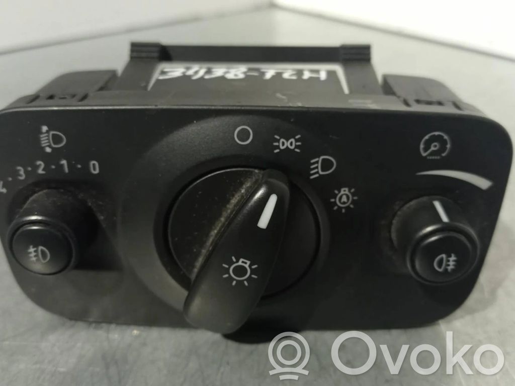 Interruptor de luz   6G9T13A024CD