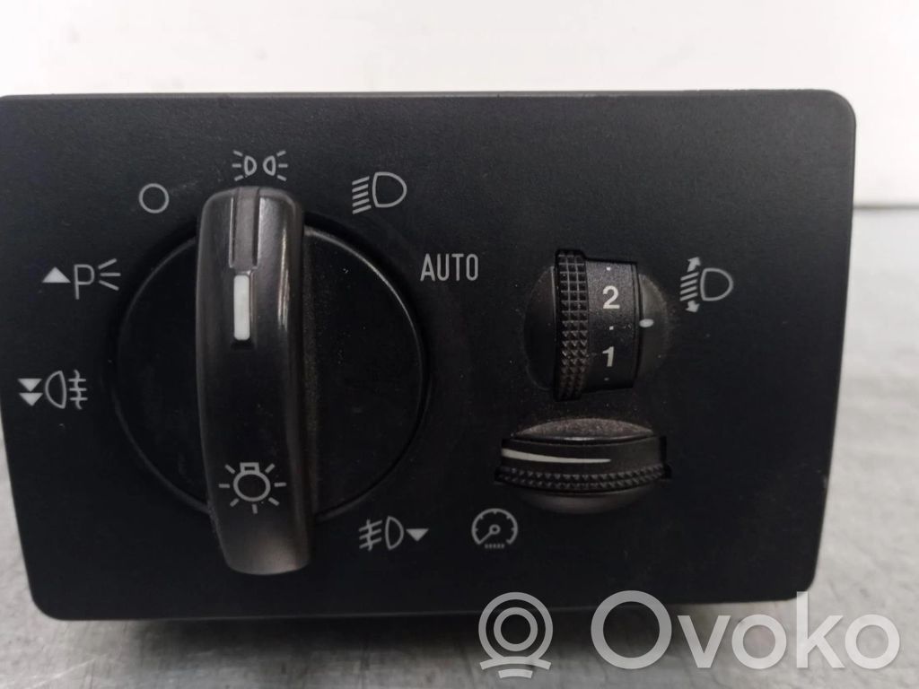 Lichtschalter   4M5T13A024CA