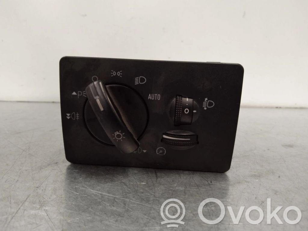 Interruptor de luz   4M5T13A024CA