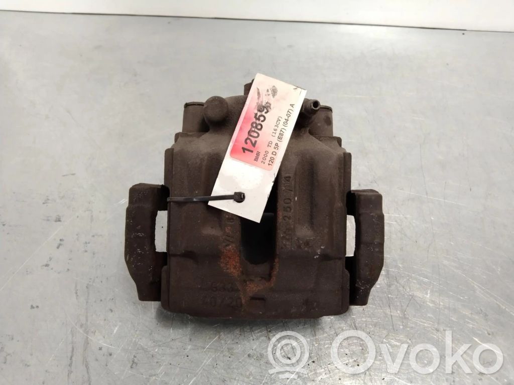 Brake discs and calipers set