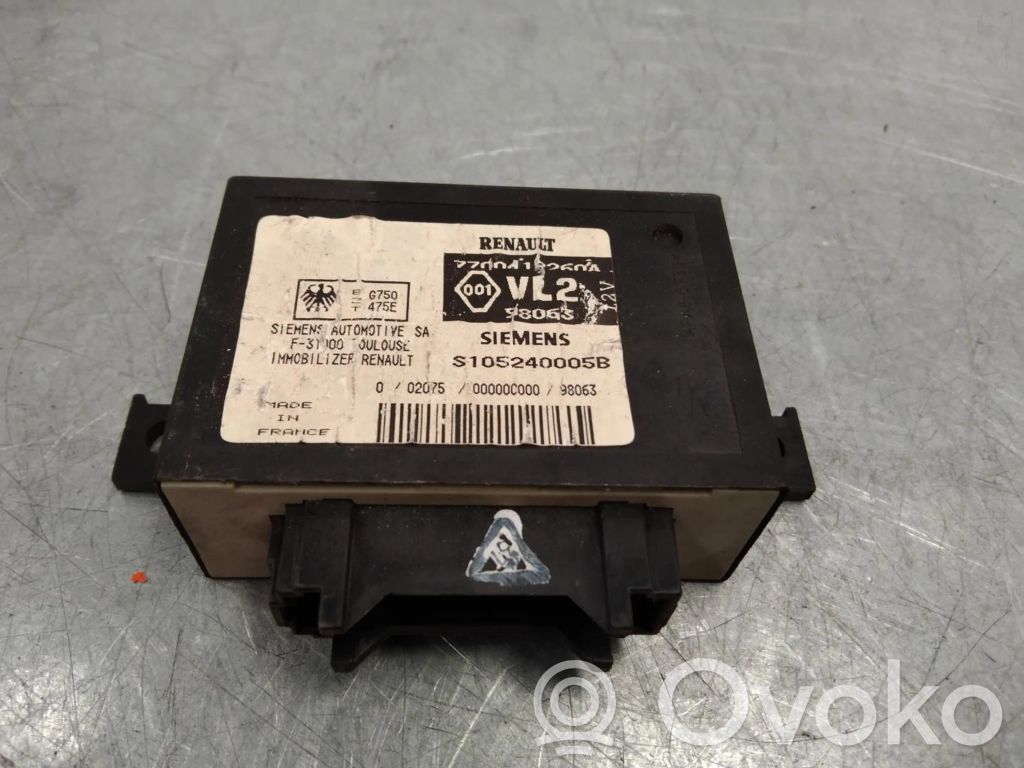 Renault Megane II Immobilizer control unit/module 
