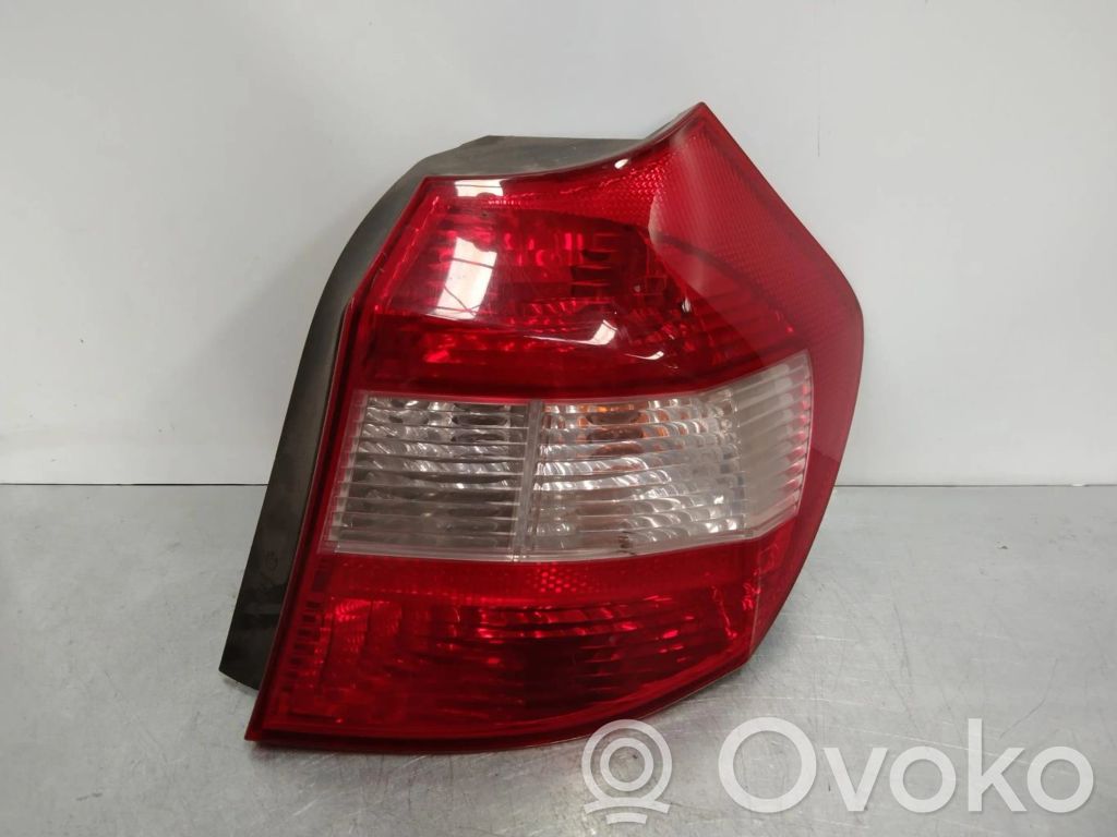 Rear/tail lights   692450210,692450210
