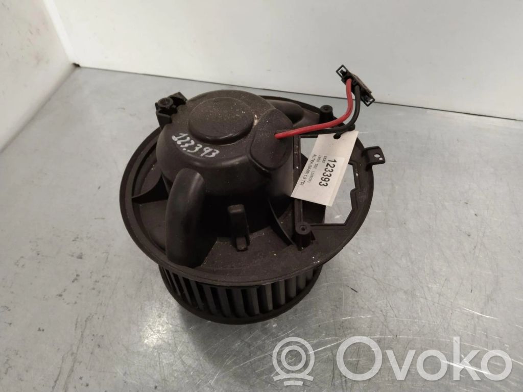 Seat Altea Ilmastointilaitteen läpän käyttölaite/moottori (A/C) 