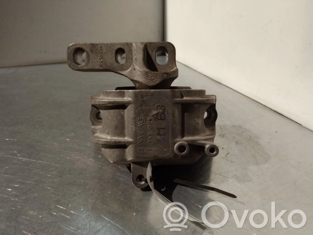 Engine mount bracket   SOPORTEMOTOR