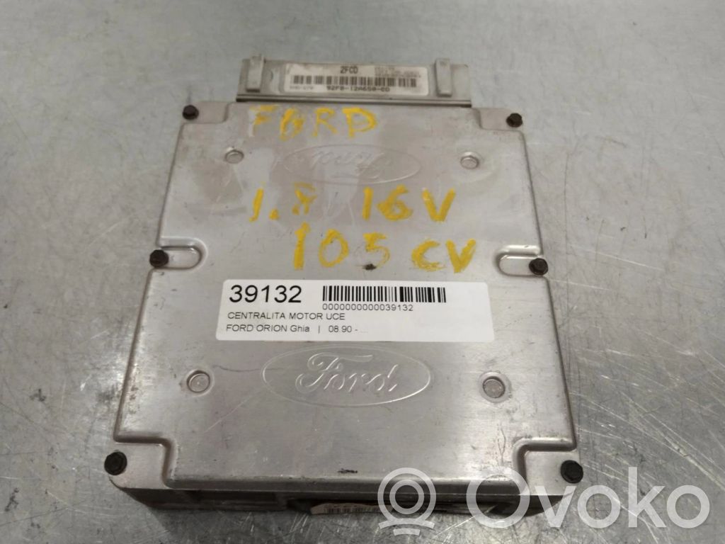 Unidad de control/módulo ECU del motor   92FB12A650CD