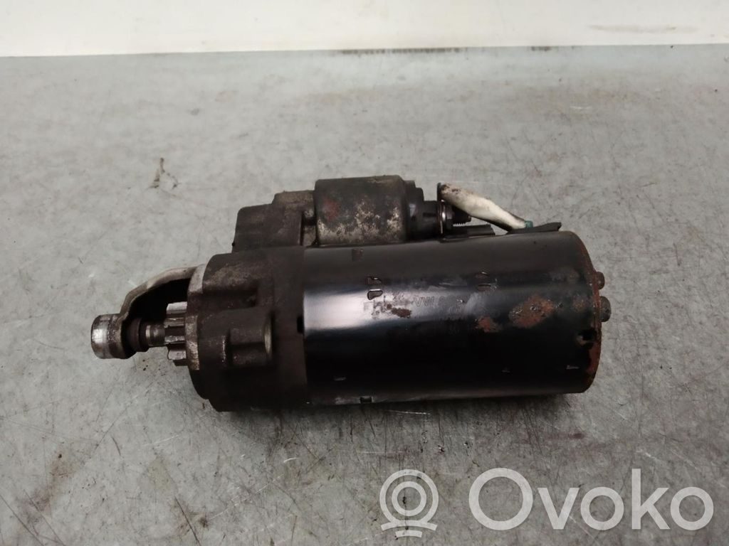 Motor de arranque   059911021