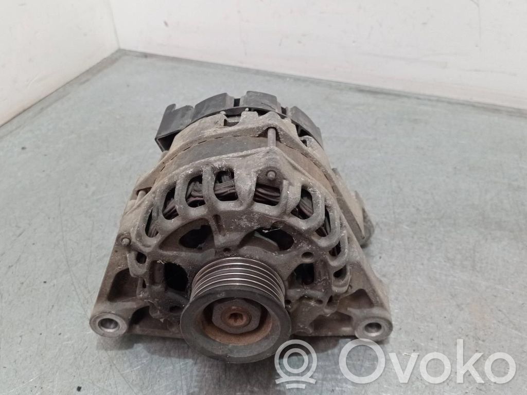 Opel Astra G Alternador 