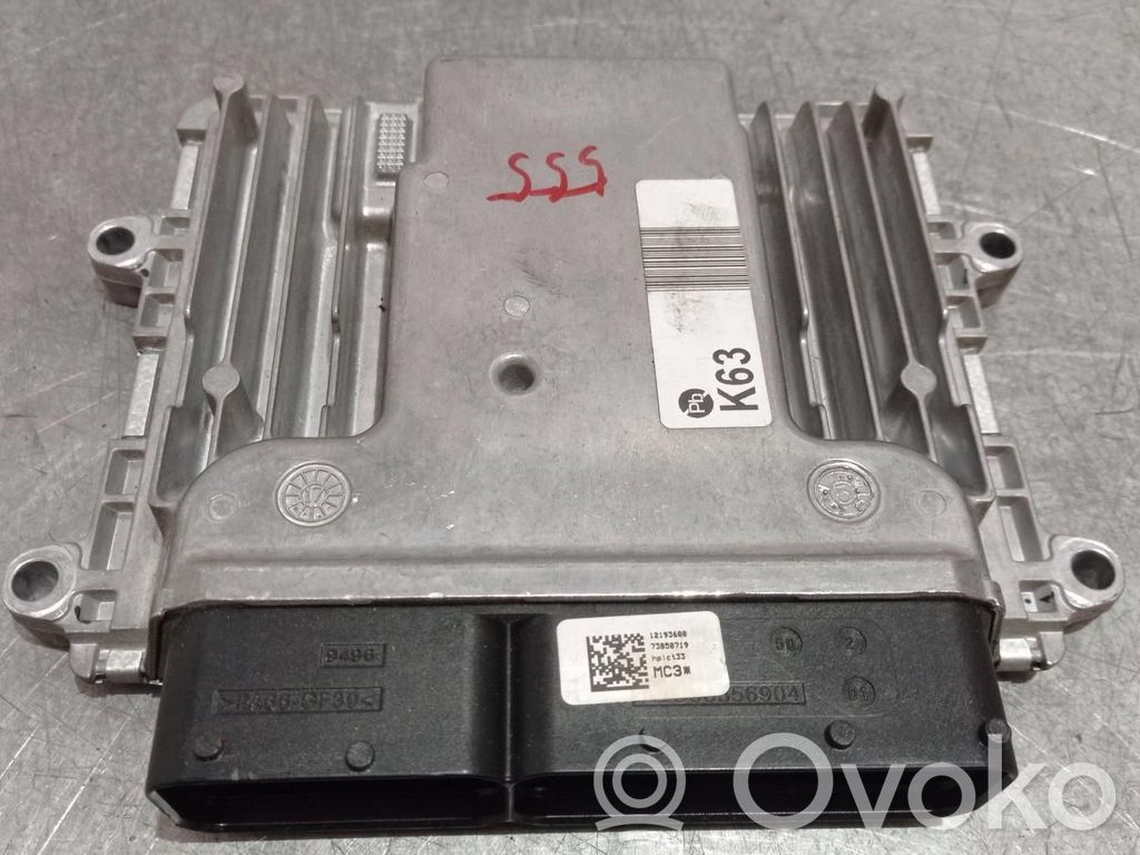 Hyundai i30 Engine control unit/module ECU 