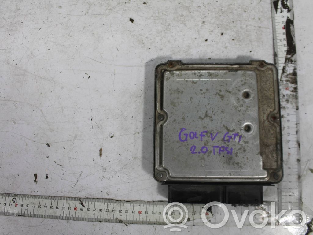 Volkswagen Golf V Komputer / Sterownik ECU silnika 