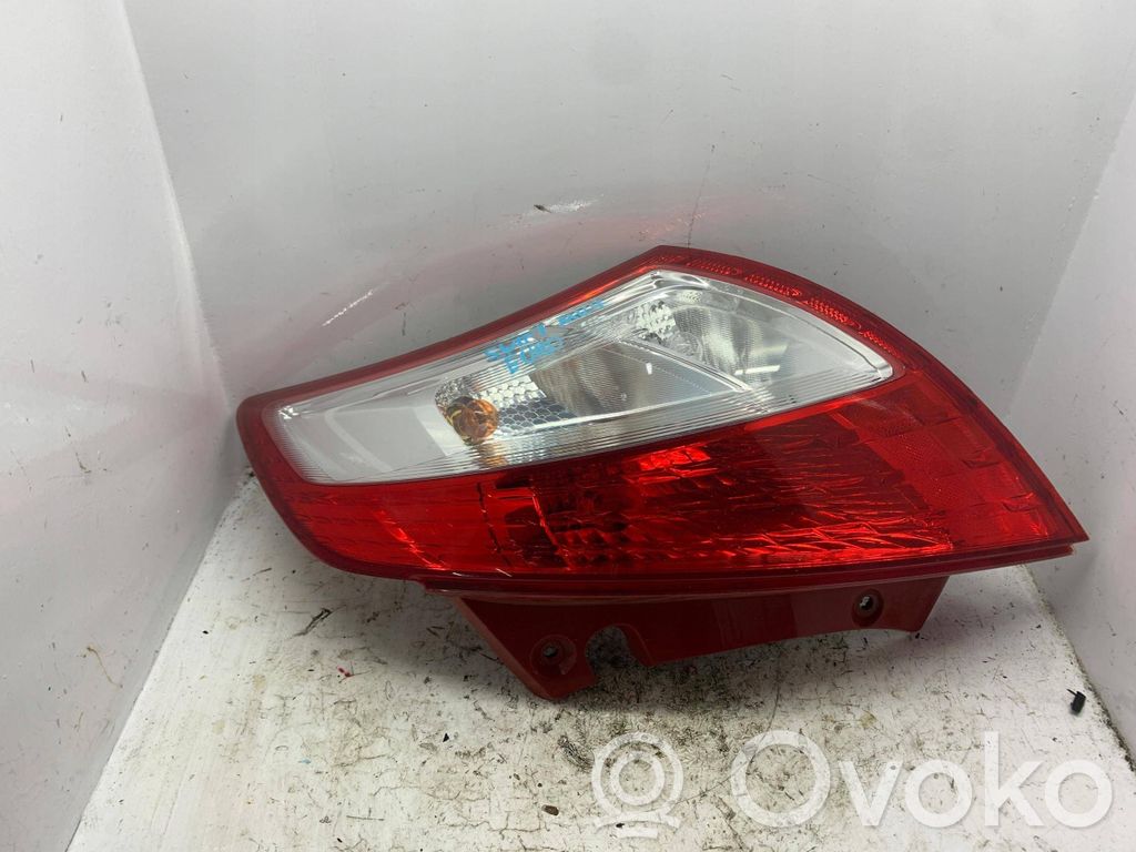 Suzuki Swift II Lampa tylna 