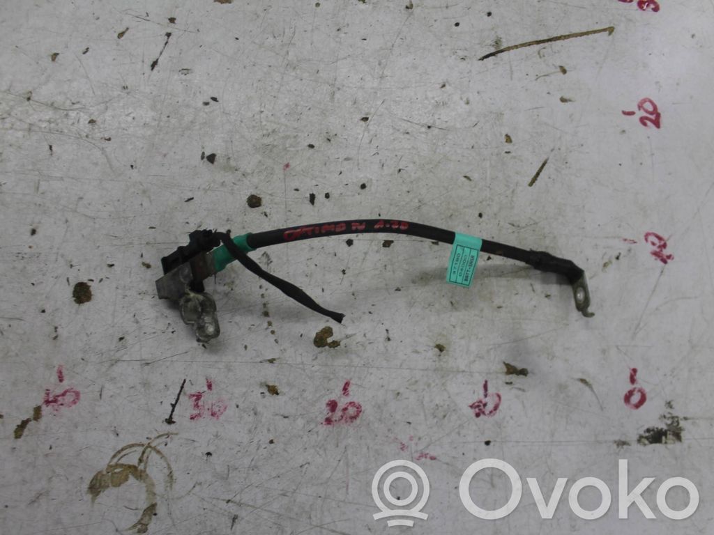 Positive cable (battery)   37180D400,D4000