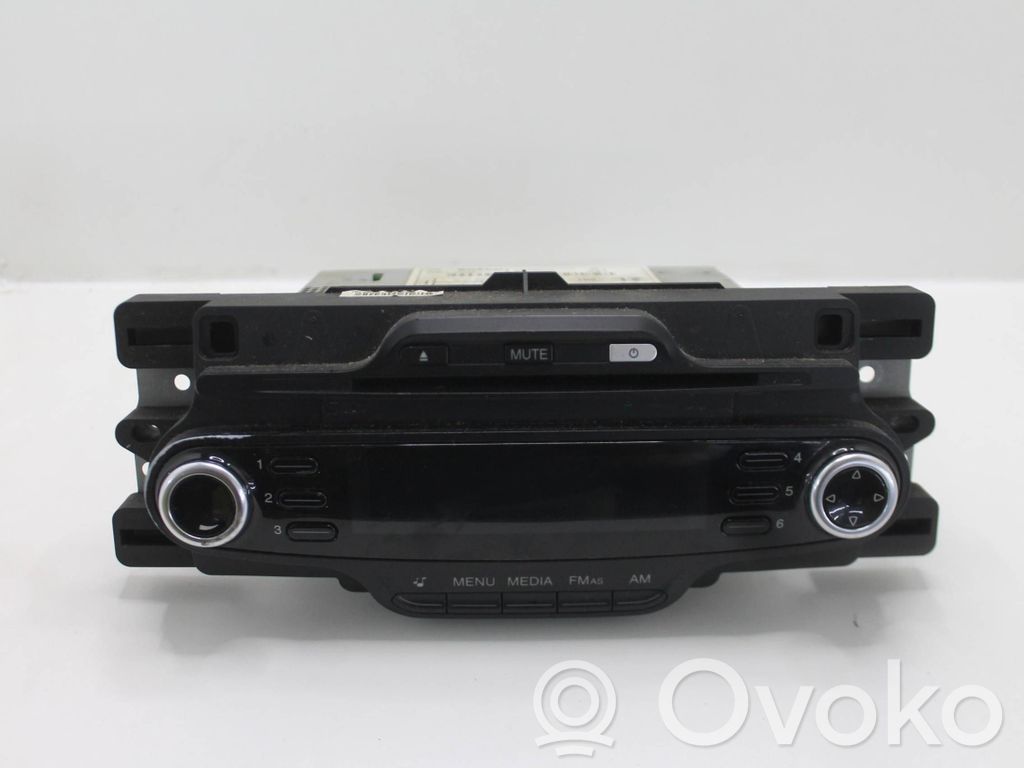 Alfa Romeo Giulietta Panel / Radioodtwarzacz CD/DVD/GPS 