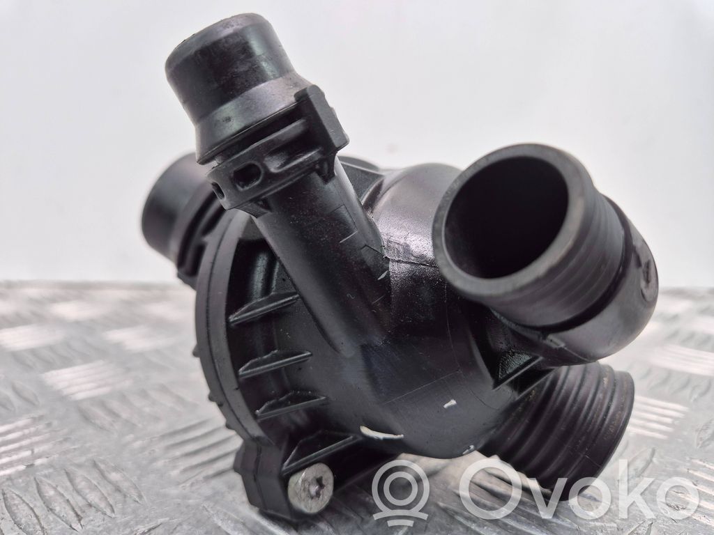 BMW X5 E70 Termostats 