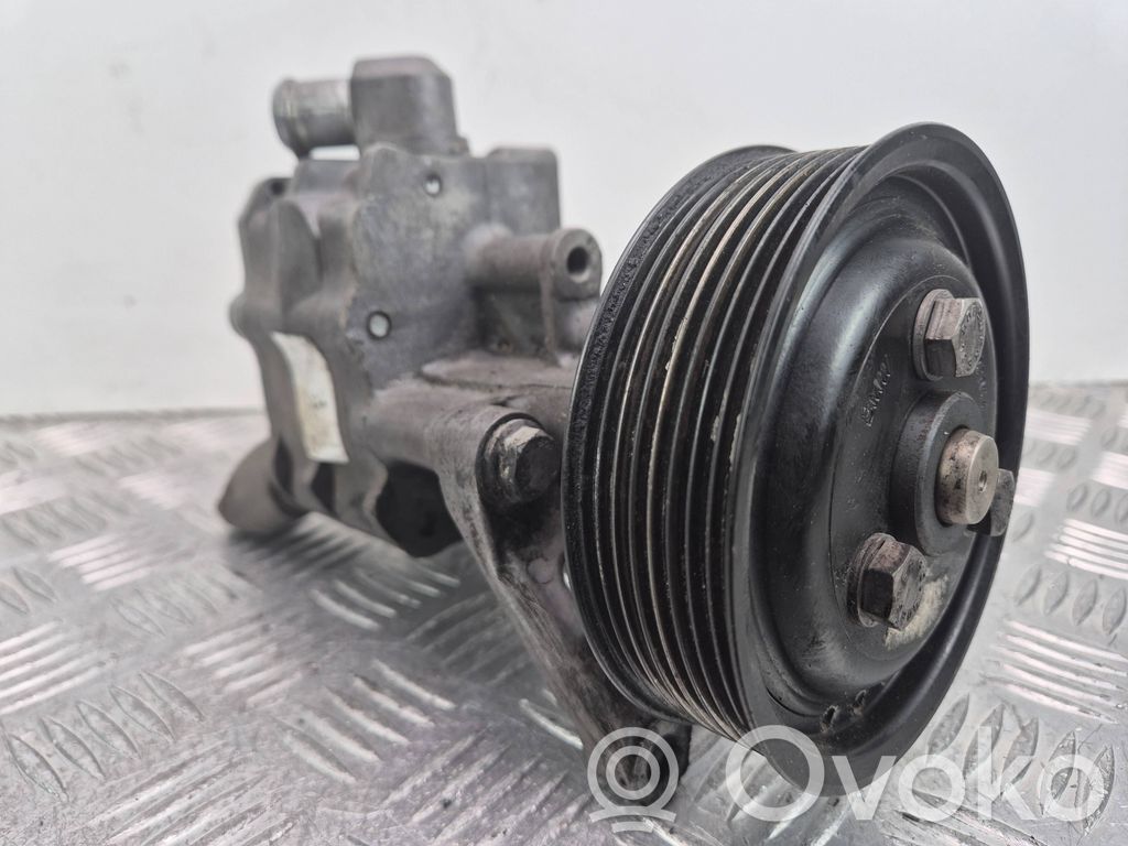Ohjaustehostimen pumppu   LH2115882