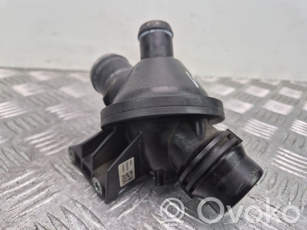 BMW X1 E84 Termostaatin kotelo 