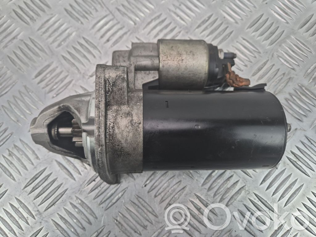 BMW X3 F25 Starter motor 