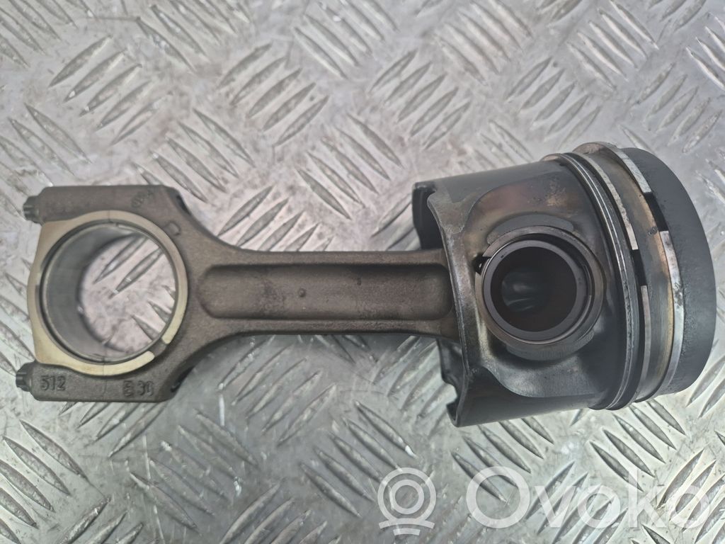 BMW X5 E70 Pistón con biela 