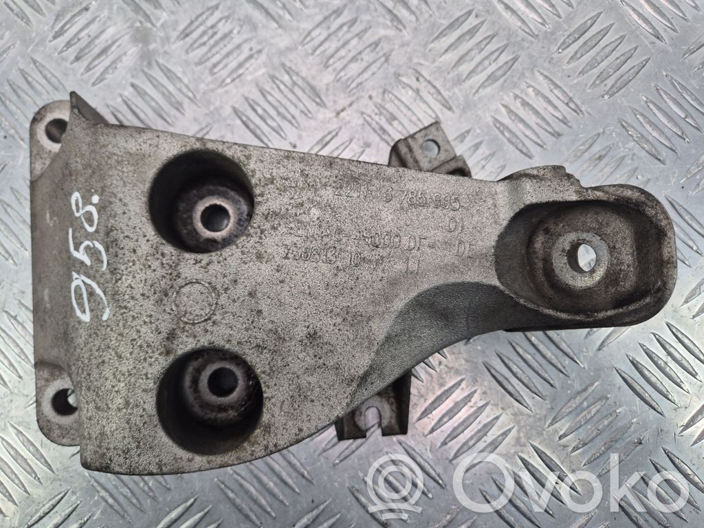 BMW 4 F32 F33 Engine mounting bracket 