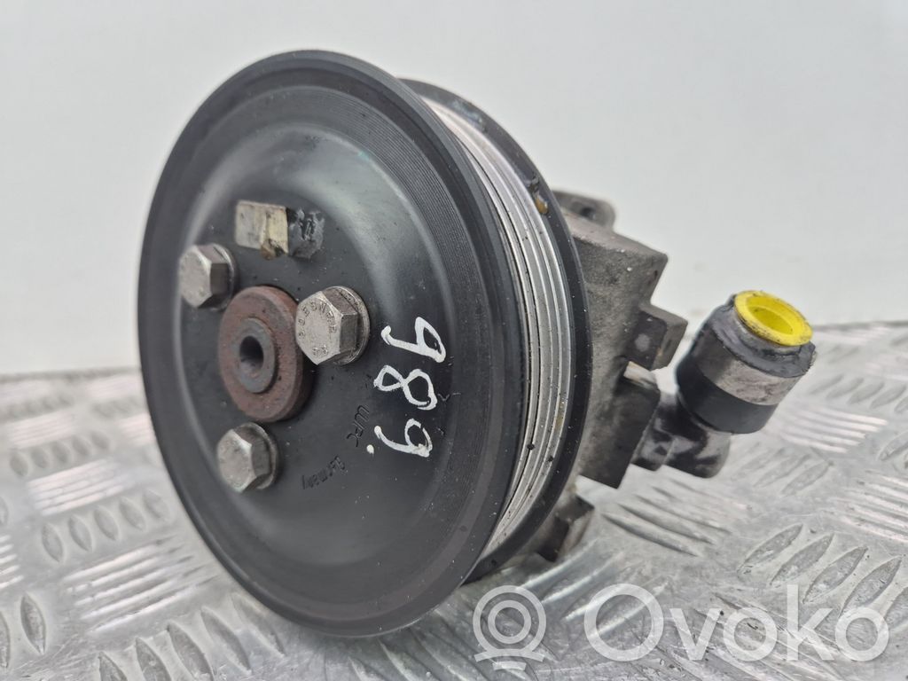 BMW X3 E83 Power steering pump 