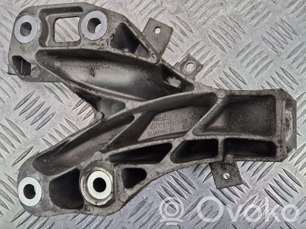 BMW X5 E70 Engine mounting bracket 