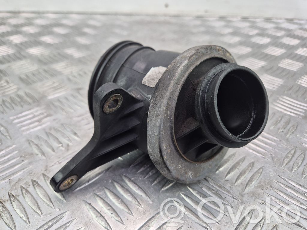 Mercedes-Benz C W203 Parte del condotto di aspirazione dell'aria 