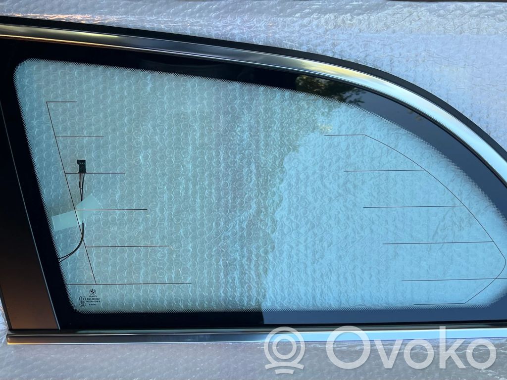 BMW 5 E60 E61 Rear side window 