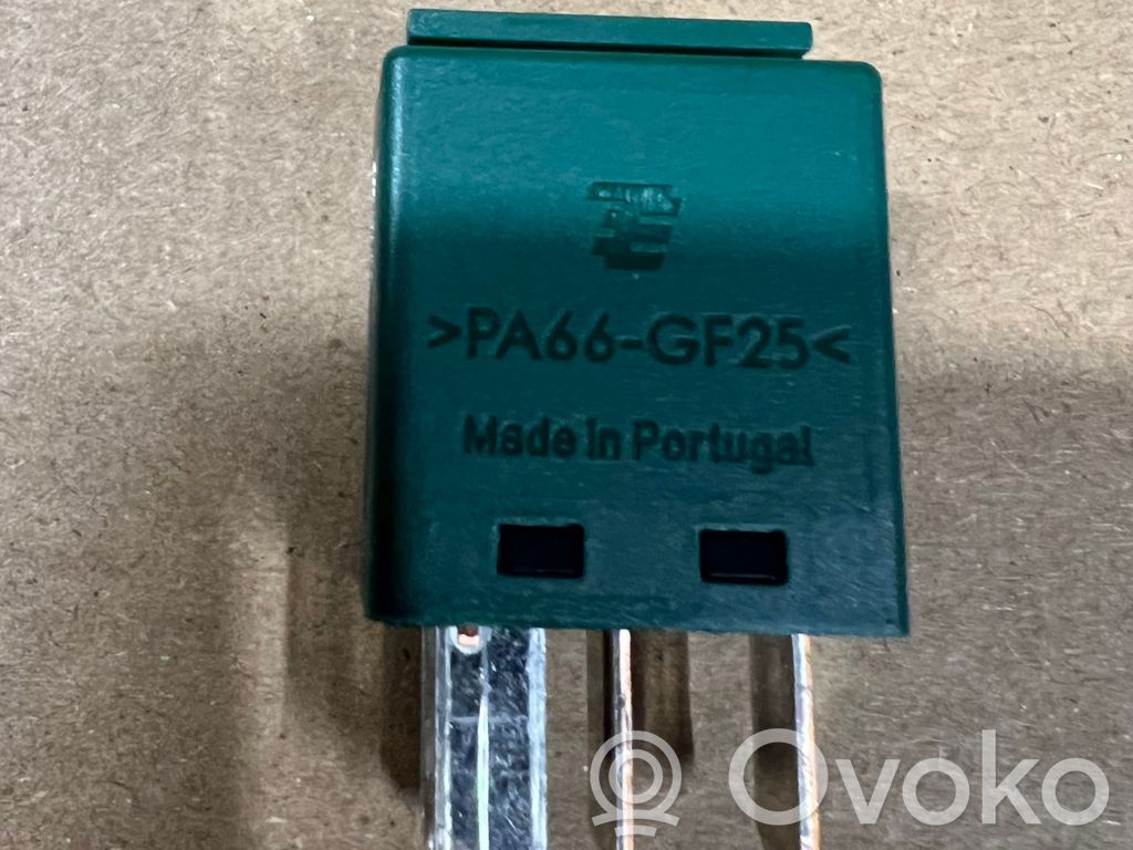 BMW 5 F10 F11 Other relay 