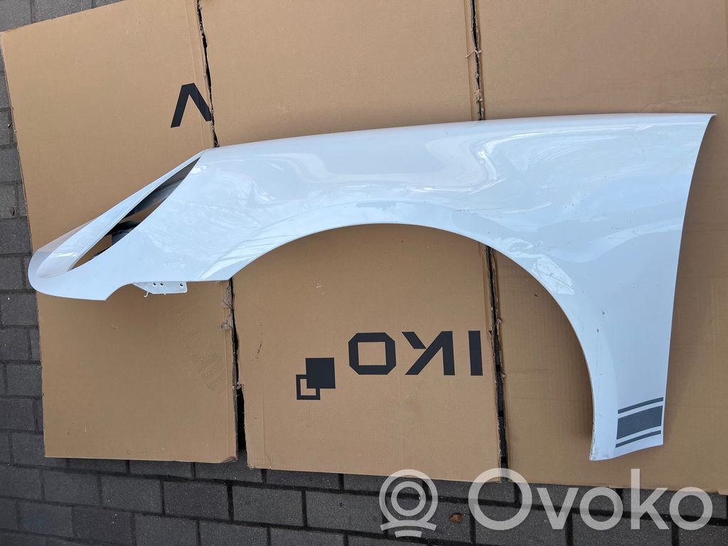 Porsche 992 Błotnik przedni 