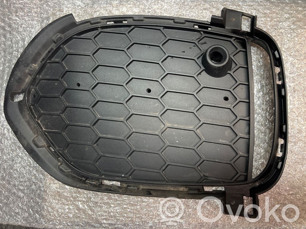 BMW X5 F15 Kratka dolna zderzaka przedniego 